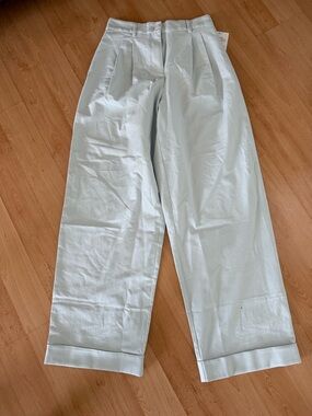 Lululemon athletica Light mint Lululinen trouser NWT